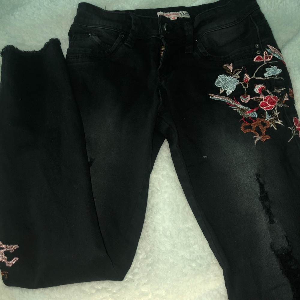 Black Flower Embroidered Jeans